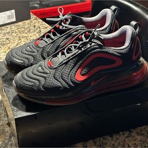 Airmax 720 Bred